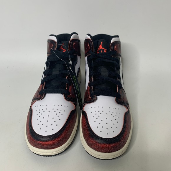 Air Jordan 1 Mid GS Sz 6Y SE Black/Infrared White-Sail Wear Away FB0568-006 main image 7